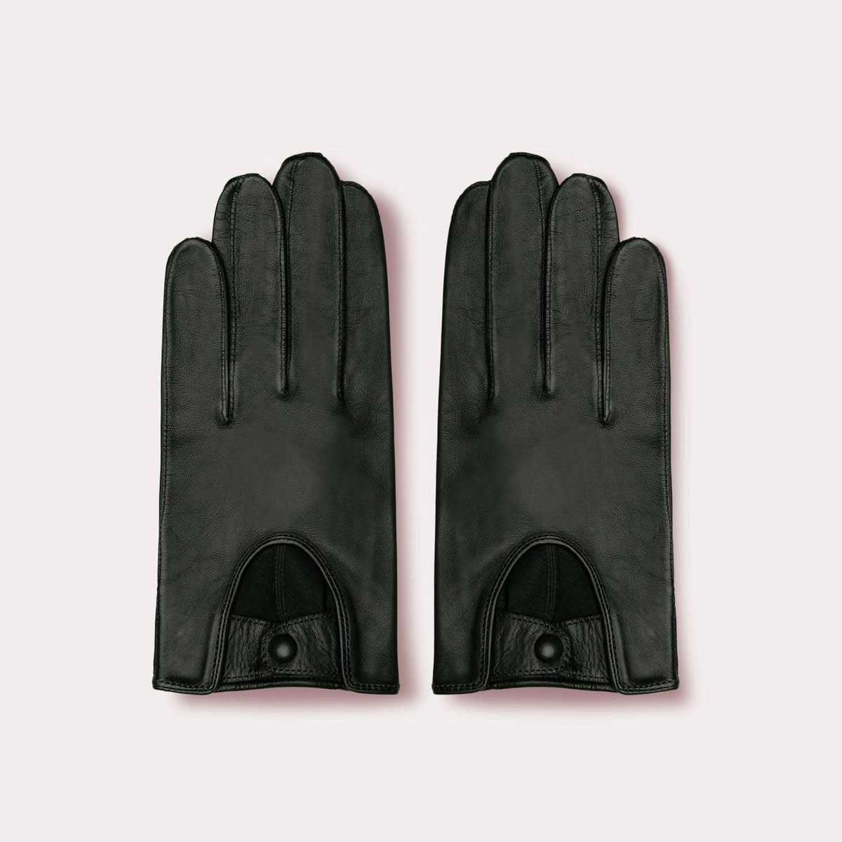 Men's leather driver glove, male driving gloves by Seymoure Gloves.