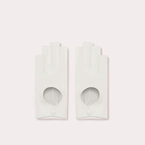 White leather fingerless driver gloves, white leather gloves, leather driver gloves by Seymoure Gloves. White fingerless gloves, driver gloves.